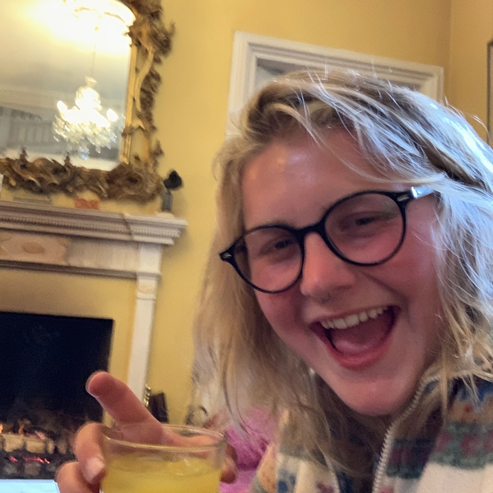 Meet your Posher, Sierra